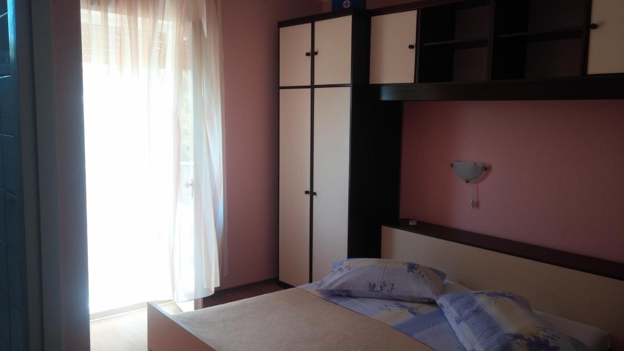 Apartments & Rooms Brna Banjol 외부 사진